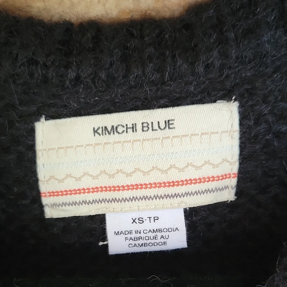 Kimchi Blue Black Sweater Vest with Red and Green Floral Design Size XS
